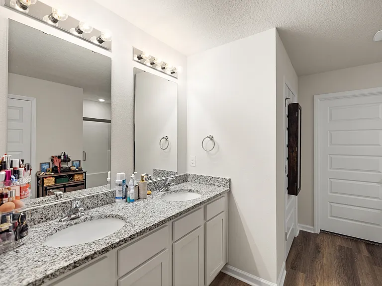 854 Otto Loop — Photo 10