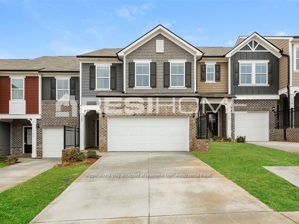 216 Victory Creek Ln