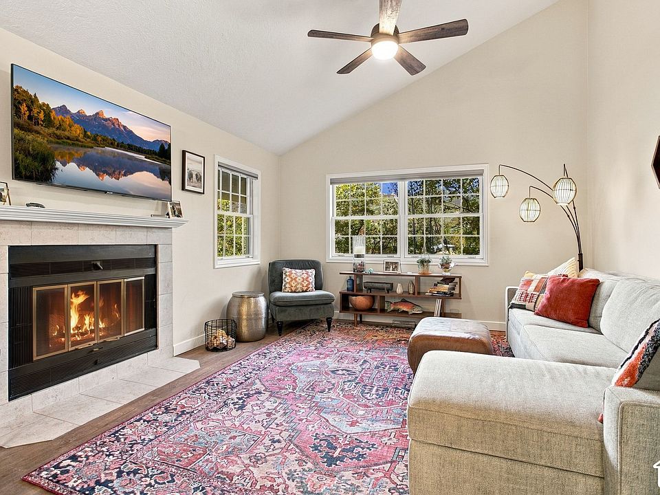 1st image of 954 W Schneitter Cir #6