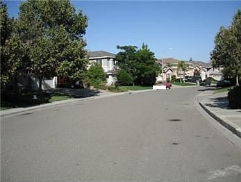 2nd image of Cache Peak Dr