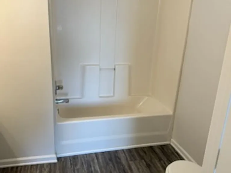 3404 Dill St NE #401 — Photo 9