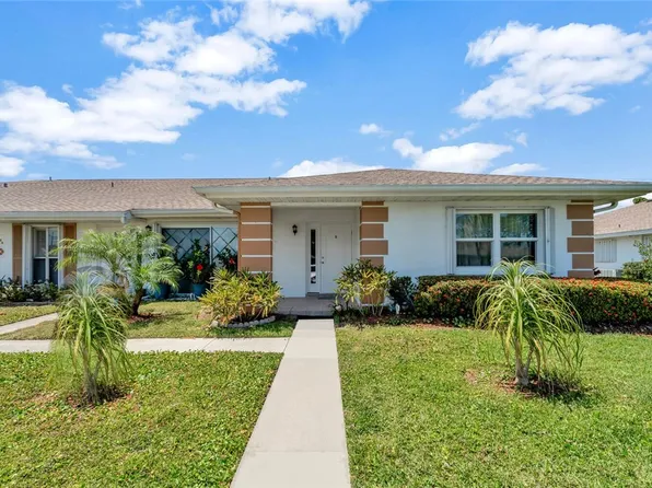123 Lakes End Dr APT D, Fort Pierce, FL 34982