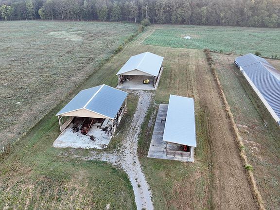 3rd image of 426 Ball Rd SE