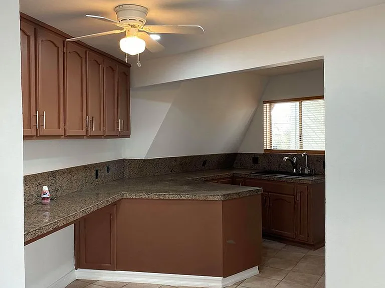 1403 Orchard Rd — Photo 12