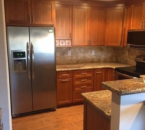 3rd image of 1201 Alta Vista Dr APT 301