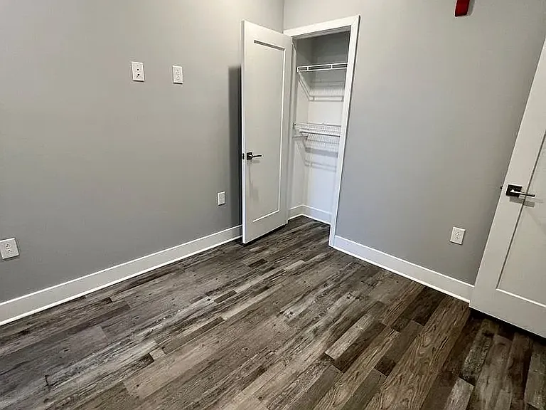 3815 Wallace St #4 — Photo 14