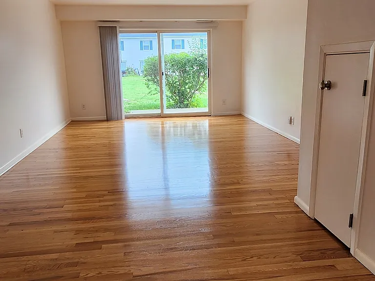 342 Fairmont Ave — Photo 129