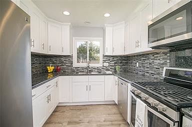 1st image of 11812 Old Fashion Way