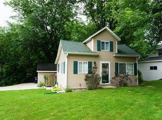 208 N Grant St, Ellsworth, WI 54011