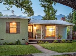 3325 Las Lunas St, Pasadena, CA 91107