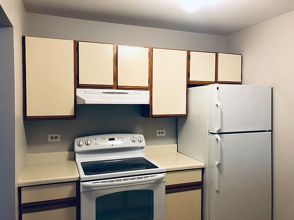 3rd image of 4305 W Shamrock Ln APT 2B