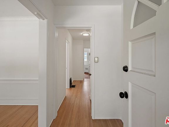 4th image of 240 Euclid St