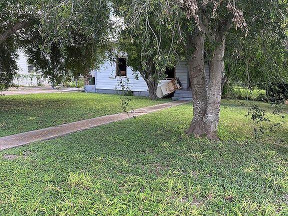 5th image of 435 Riverside Blvd