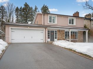 215 Grandview Ave, Markham, ON L3T1J3