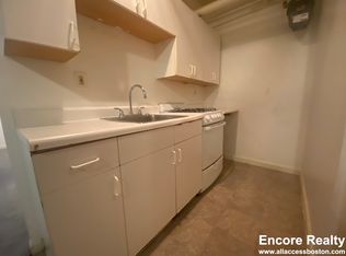 19 Peterborough St #F, Boston, MA 02215