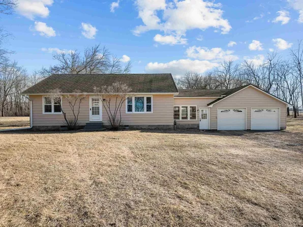 10290 One Mile Rd, Thomson, IL 61285