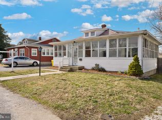 222 Wanda Rd, Pasadena, MD 21122