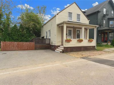20 Fair St, Warwick, RI, 02888
