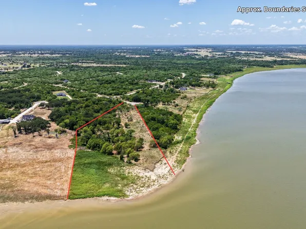 8424 Edgewater Dr, Kemp, TX 75143