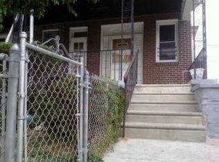 6715 N Smedley St, Philadelphia, PA 19126