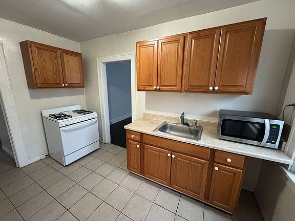 2nd image of 12611 Franklin Blvd #992645266