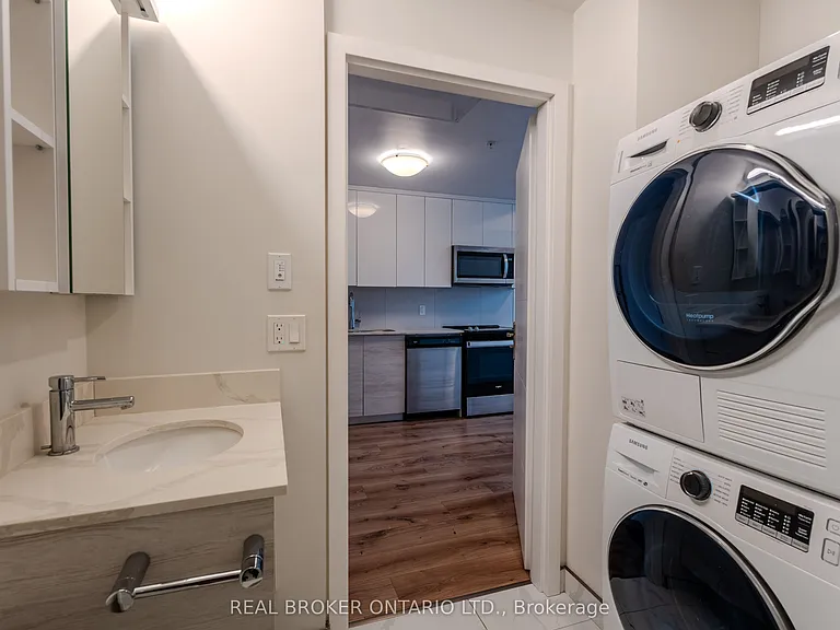 60 Frederick St #2208 — Photo 12