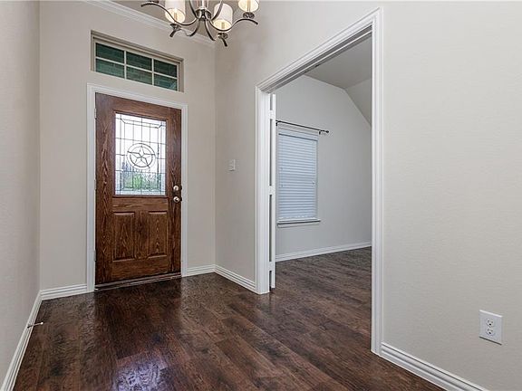 2nd image of 5204 Datewood Ln