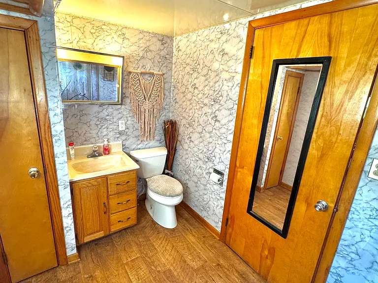 114 Tioga St — Photo 9