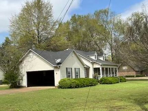 925 Altawood Dr, Brownsville, TN 38012