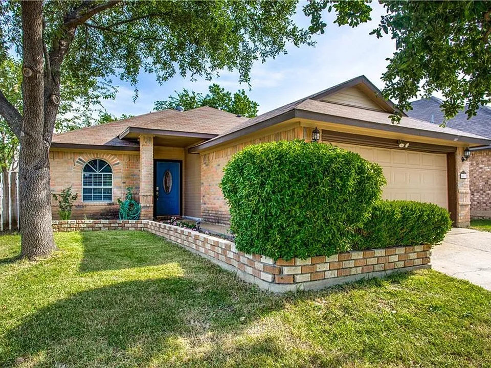 6817 Haltom Rd