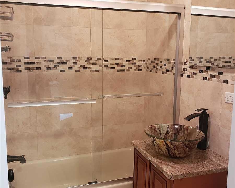 2nd image of 5912 159th St