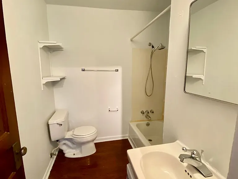 216 N Hamilton St — Photo 7