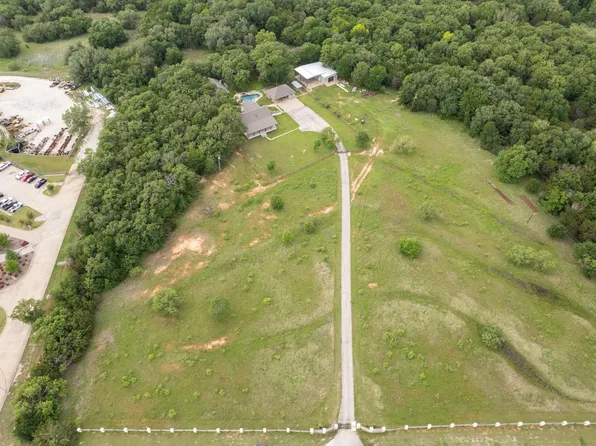 6500 Lusk Branch Ct, Granbury, TX 76049