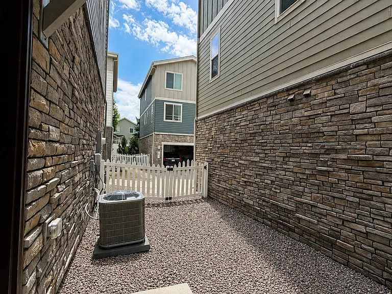 12883 E Dickenson Ave — Photo 24