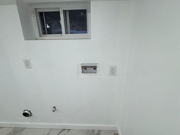 4th image of 352-354 S 10th St #1L