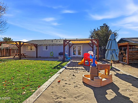 5th image of 632 Occidental Dr