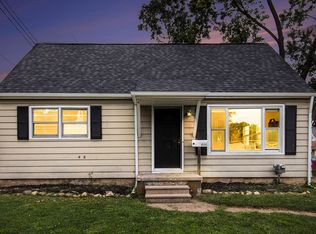 1826 W Rundle Ave, Lansing, MI 48910