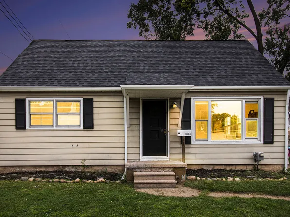 1826 W Rundle Ave, Lansing, MI 48910
