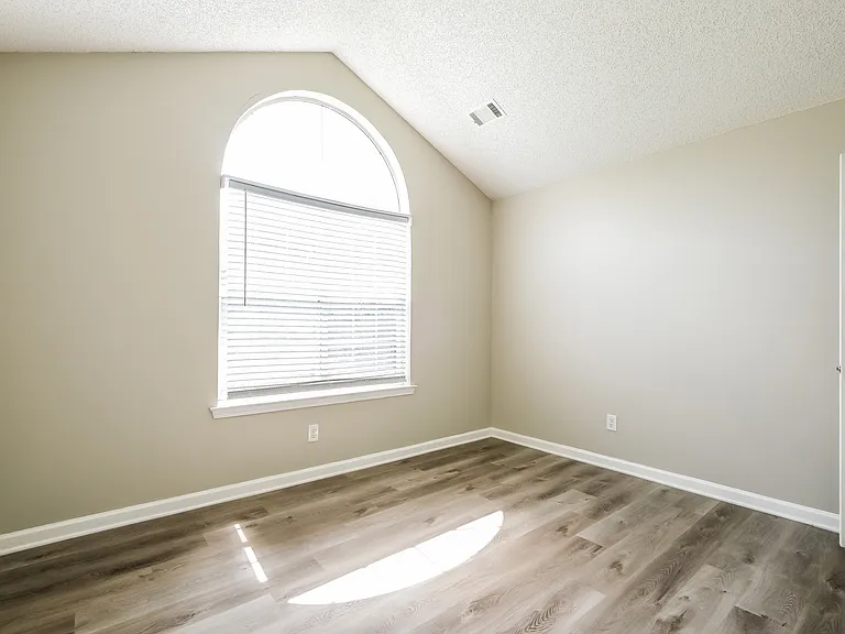 5852 Ruby Walk — Photo 10