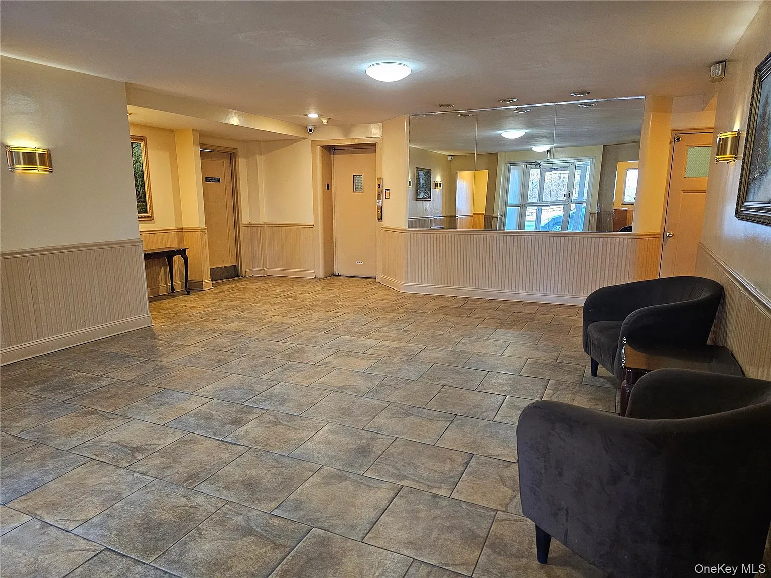 1 bed, 1.0 bath, 800 sqft, $2,300 — Photo 3