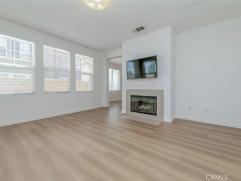 6937 Resina St — Photo 5