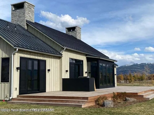 1115 Indian Paintbrush Ct, Driggs, ID 83422