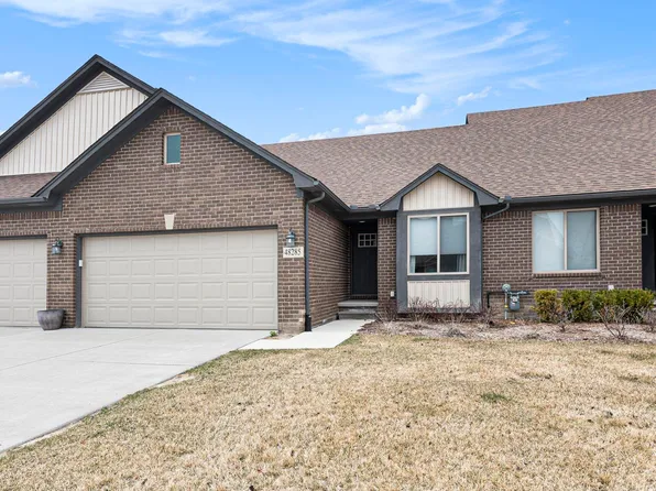 48285 Applegrove Ln, Chesterfield, MI 48051