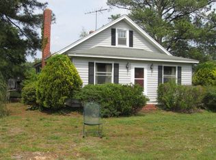 3333 Guinea Cir, Hayes, VA 23072