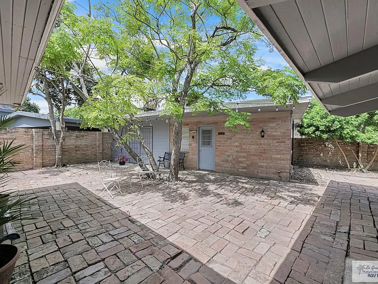 465 Calle Retama — Photo 19