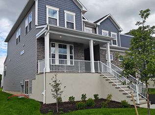 9 Devon Dr, Howell, NJ 07731