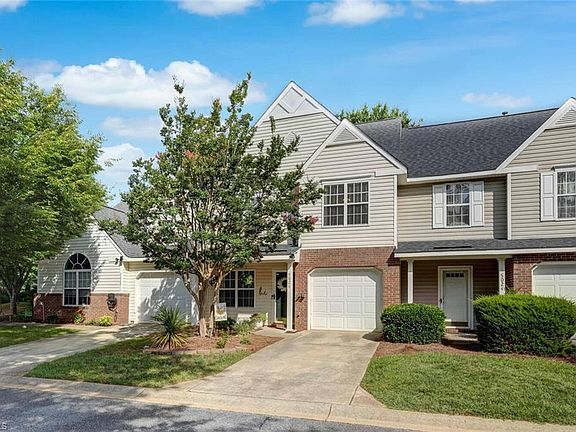 3rd image of 5026 Bartholomews Ln