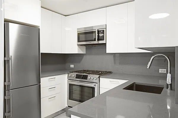 Rented by Citi Habitats | media 33