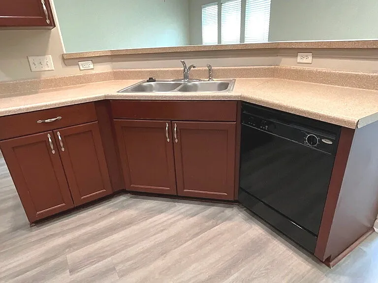 58 Spring Lakes Cir — Photo 12