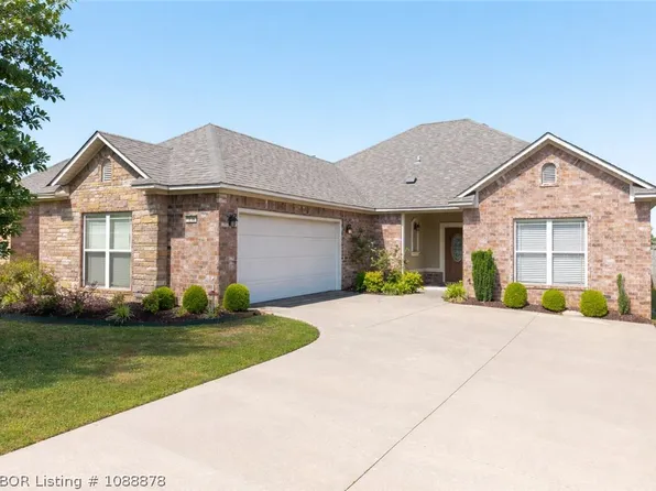6114 Red Oak Ct, Fort Smith, AR 72916